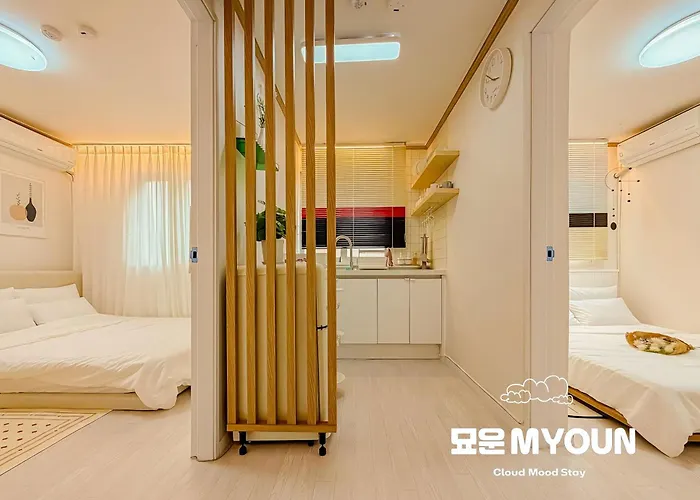 묘운 Myoun Cozy Cloud Near Dongdaemun * Seul